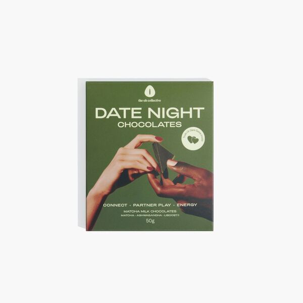 The Oh Collective date night chocolates white chocolate matcha 50g - British product