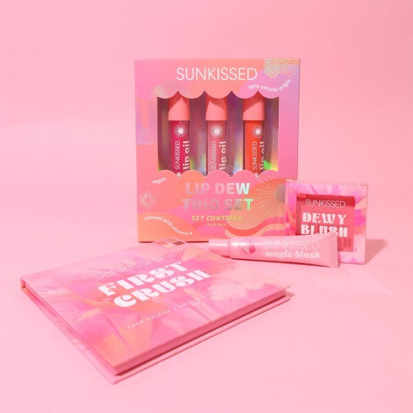 Sunkissed Romantic Blush makeup gift set - British product