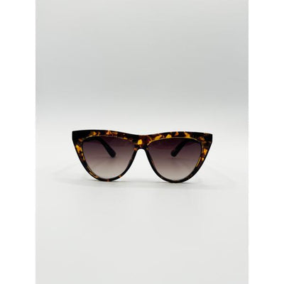 Superdrug SVNX Flat Top Round Sunglasses in Tortoise- Buy online at McGrocer