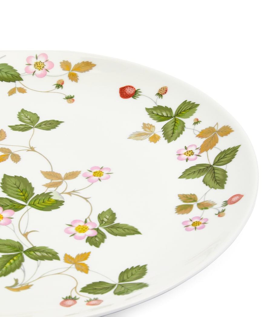 Wedgwood Wild Strawberry coupe bowl 24.5cm (British brand)