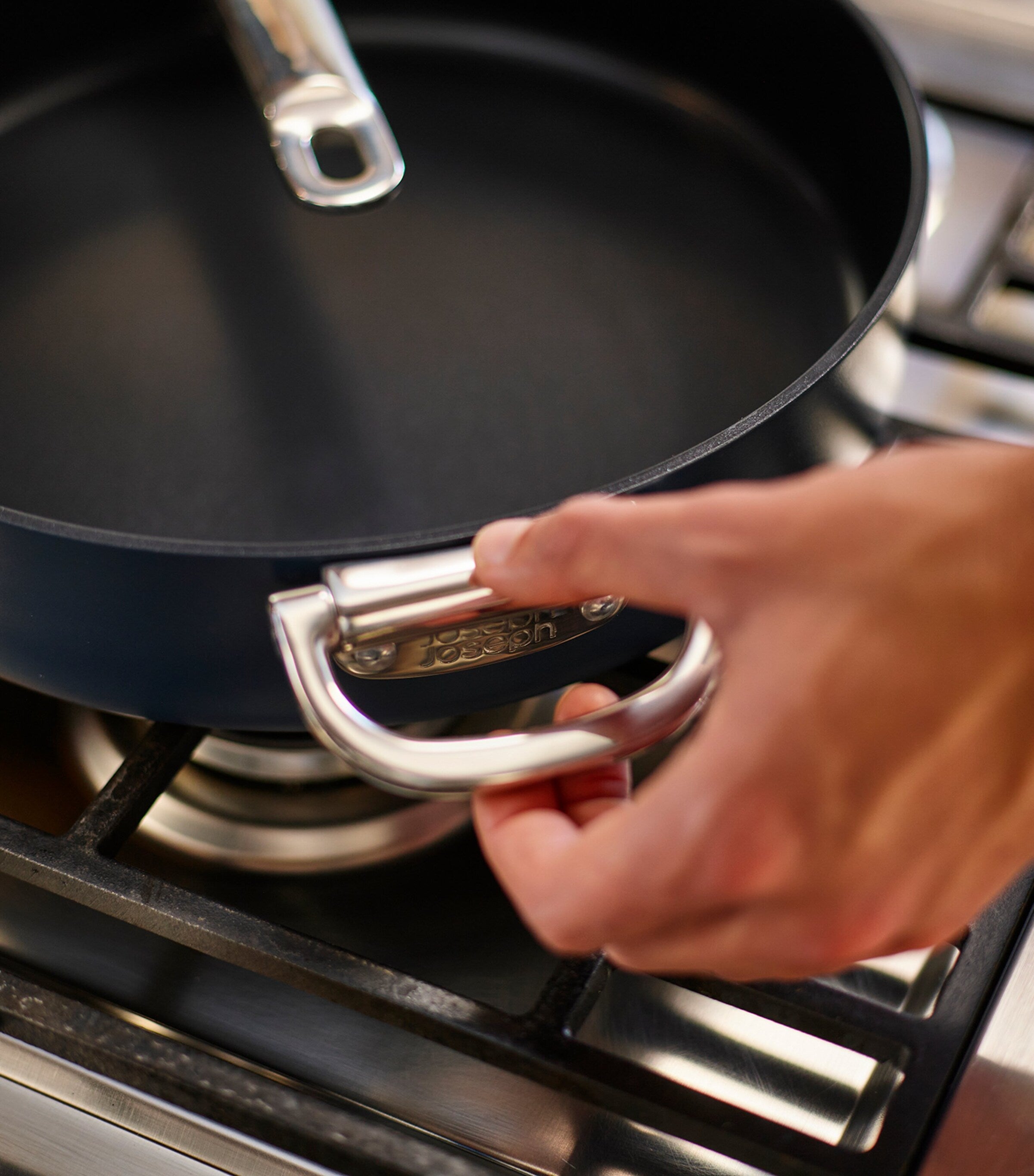 Joseph Joseph folding handle frying pans set of 2, UK version
