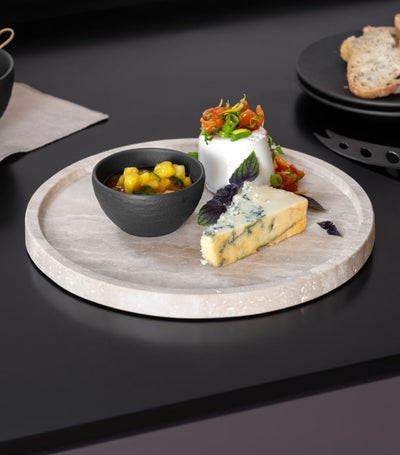 Plat de service en grès à motif travertin (24,5 cm)