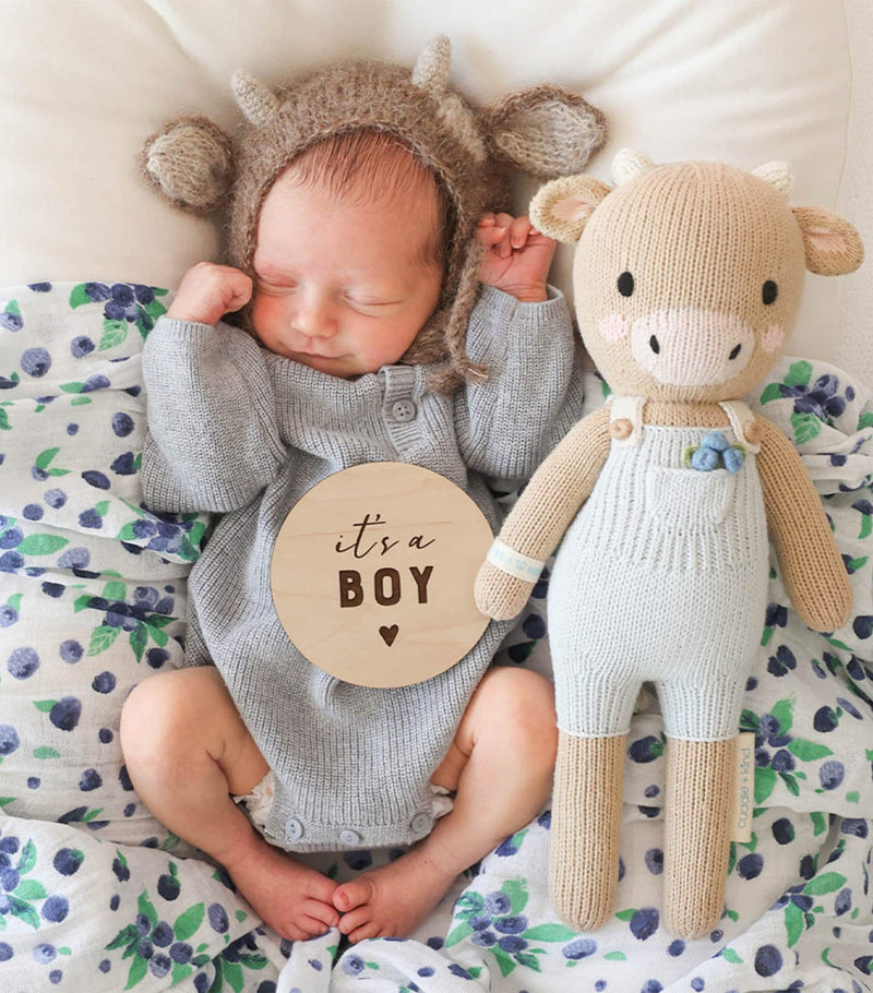 Cuddle + Kind Asher the Cow soft toy 33cm - British product