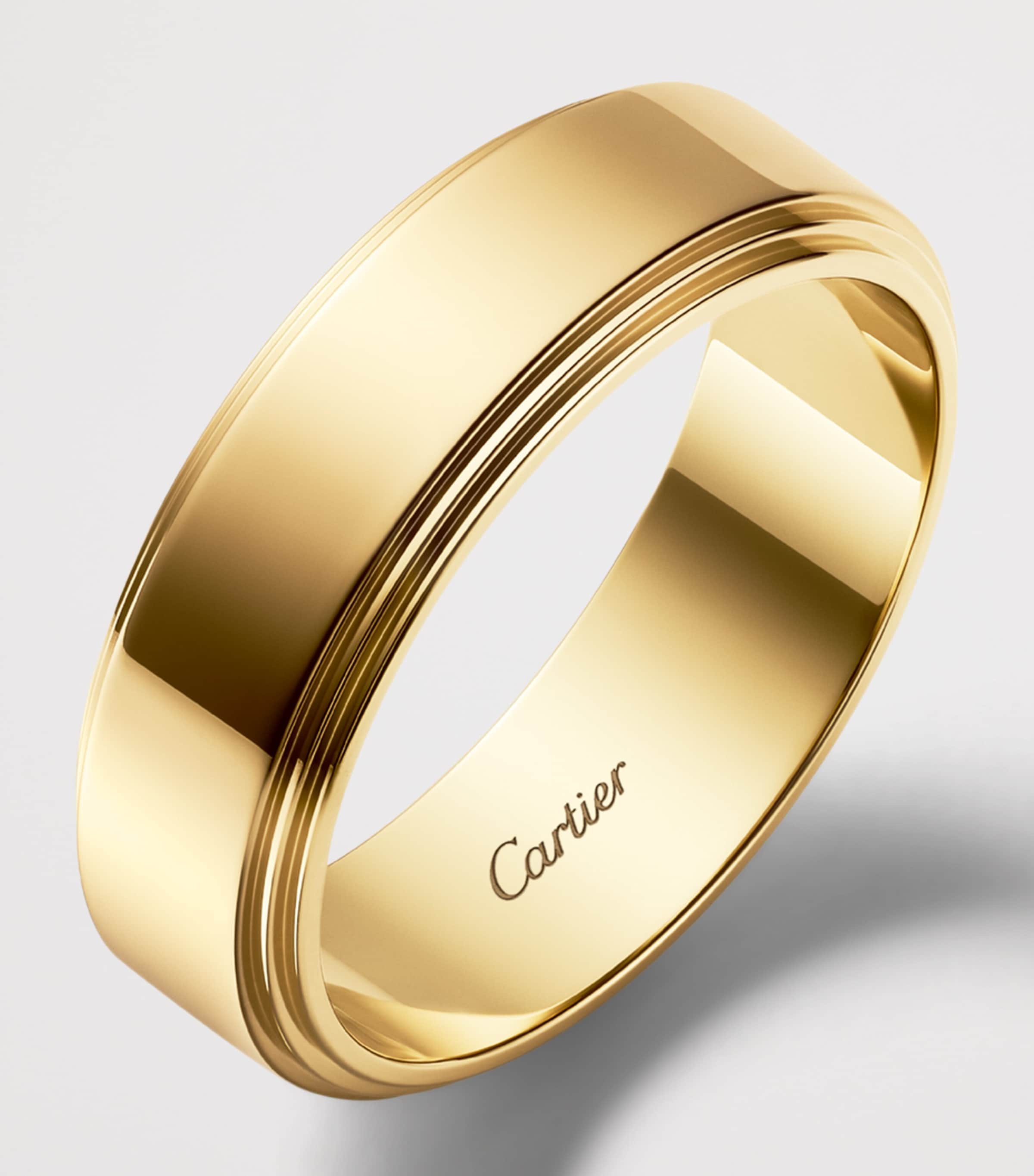 Cartier d'Amour wedding ring yellow gold 6mm UK version