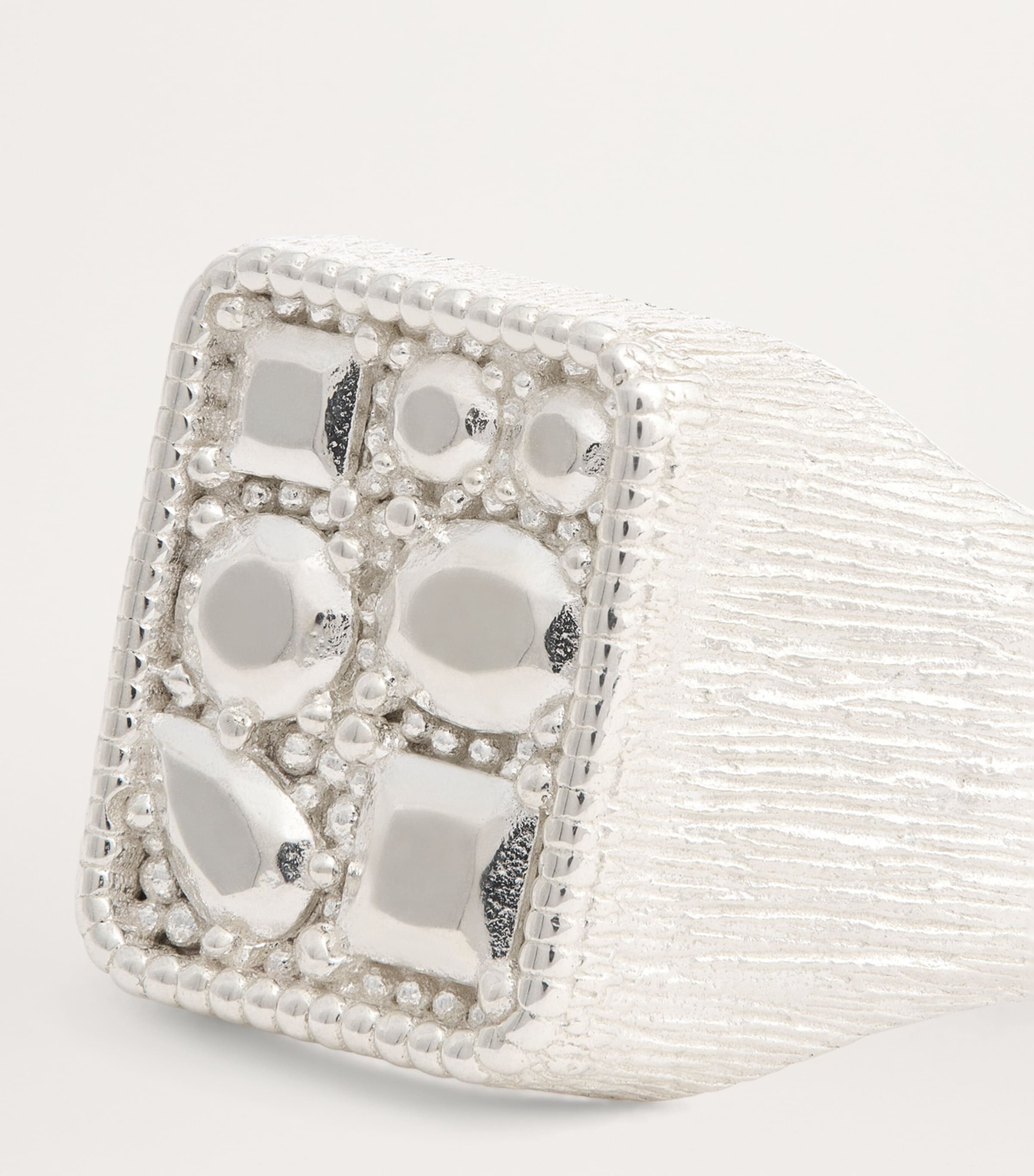 Bleue Burnham Cottage Garden signet ring sterling silver, imported from the UK