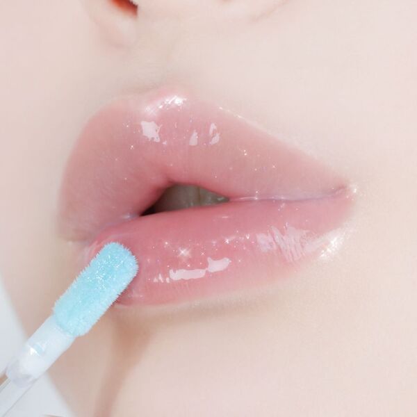 Alternative lip gloss Soda Moon pearlescent, imported from the UK
