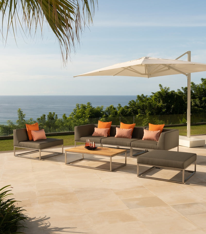 Indian Ocean Latitude outdoor corner module, UK version
