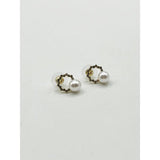 SVNX pearl stud earring on diamante wreath gold - British product