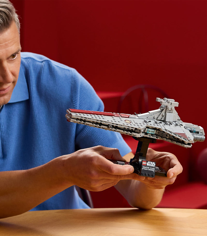 Lego Star Wars Venator-Class Attack Cruiser 643-piece buildable model, UK version
