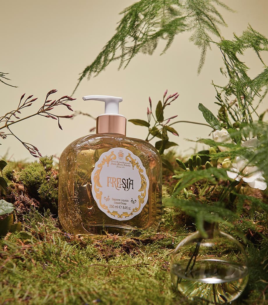 Santa Maria Novella Fresia liquid soap 250ml, UK version