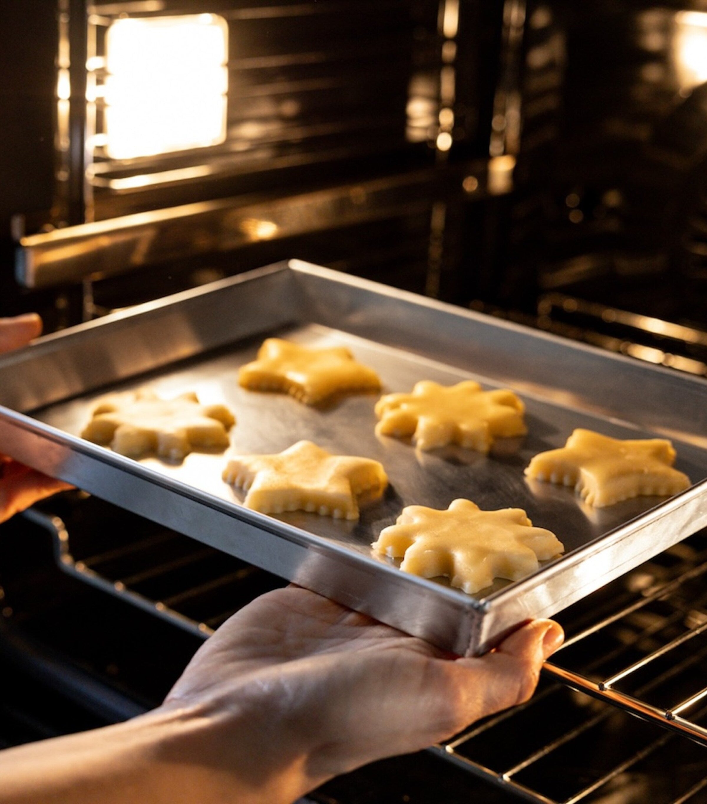 Marcato small aluminium baking tray, imported from the UK