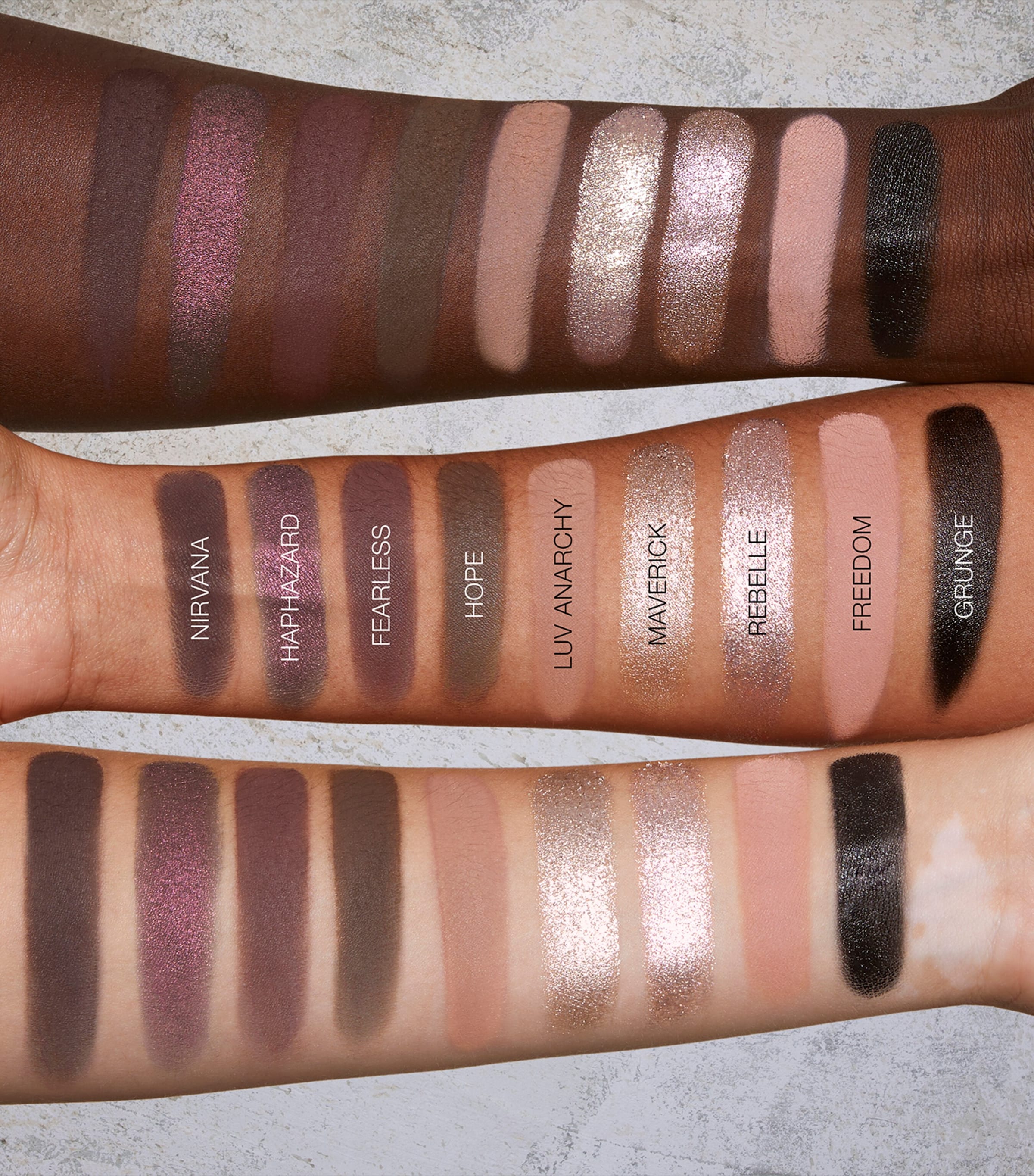 Huda Beauty Pretty Grunge eyeshadow palette, UK version