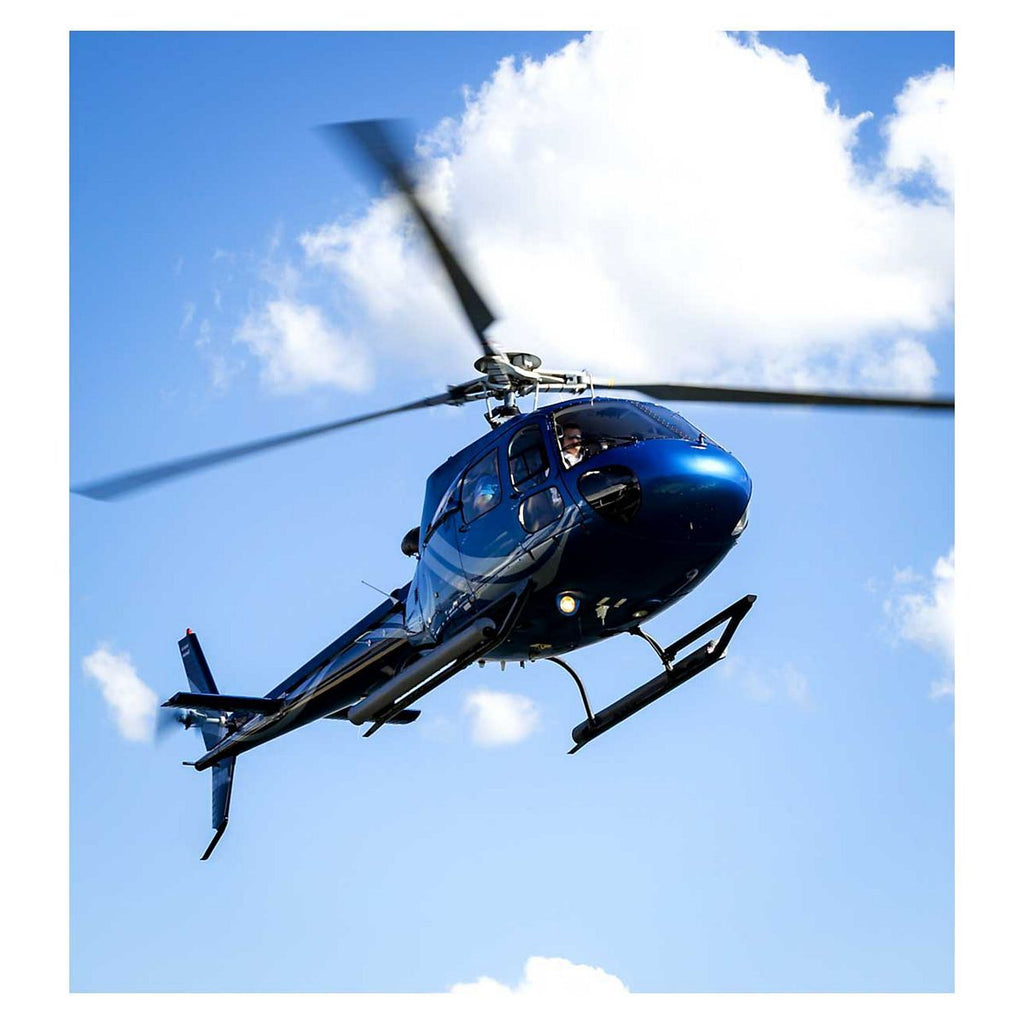 Activity Superstore Blue Skies Helicopter Flight with Bubbly for Two Gift Experience