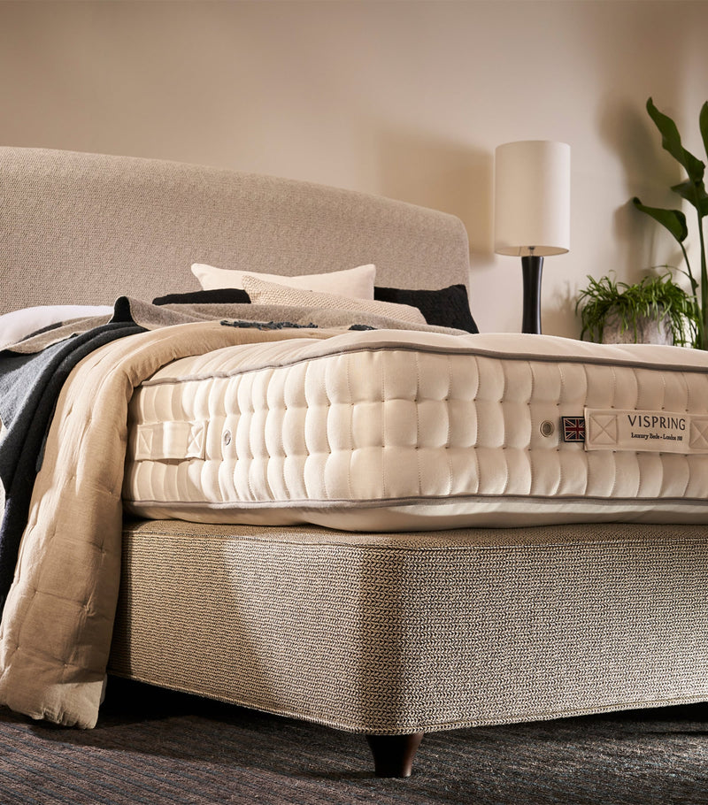 Vispring Medium Herald Superb Mattress (150cm x 200cm)