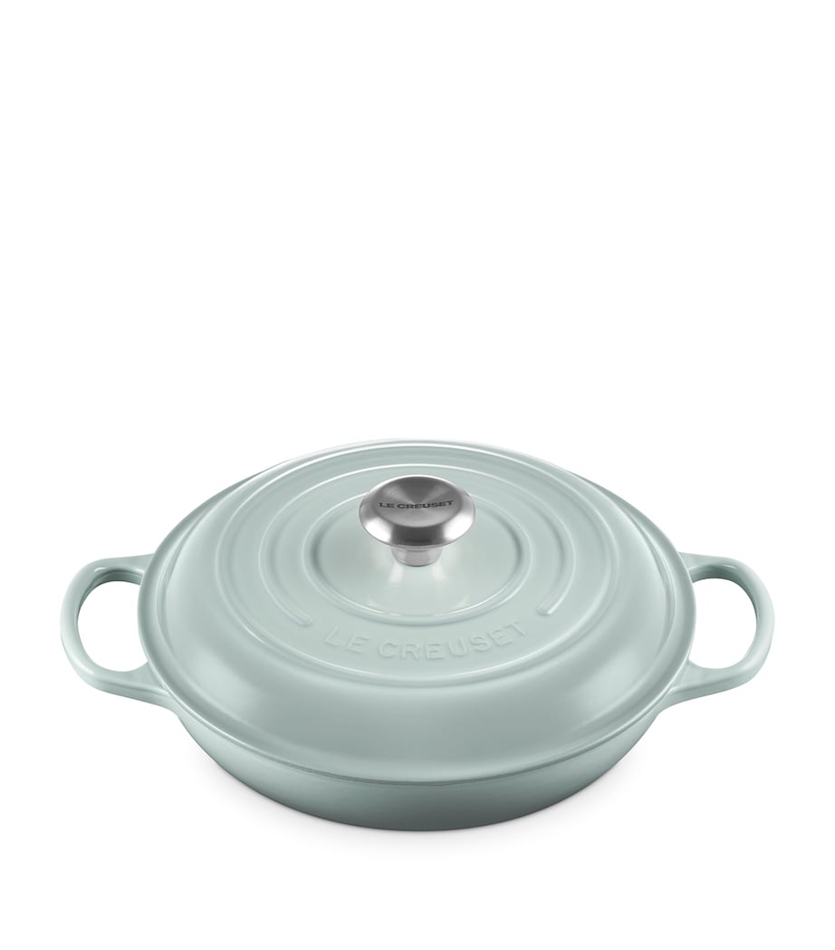 Le Creuset cast iron shallow casserole dish 26cm, UK version