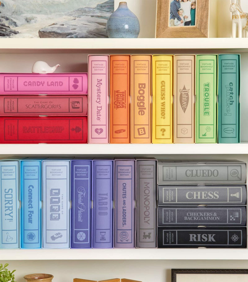 Vintage Bookshelves games bundle 21-piece (British brand)