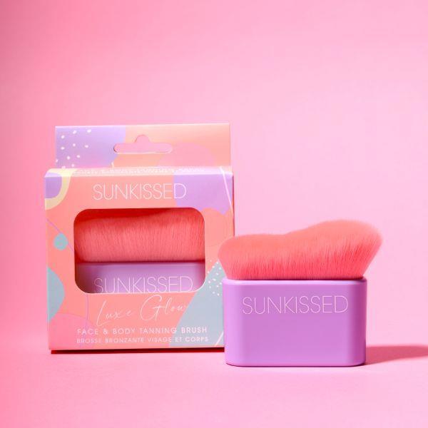 Sunkissed face and body tanning brush (British brand)