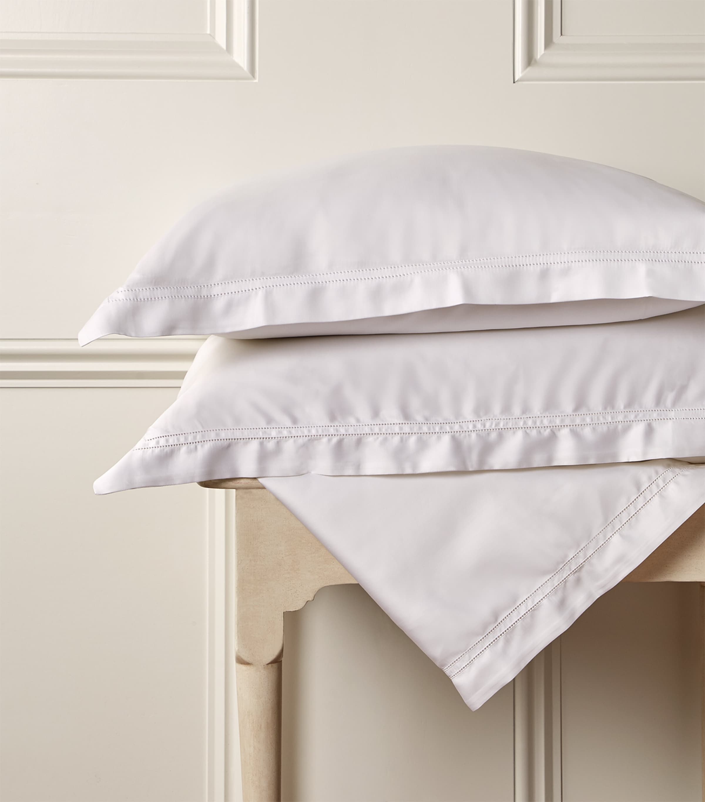 Harrods of London silk cotton super king duvet cover set 260cm x 220cm, UK version