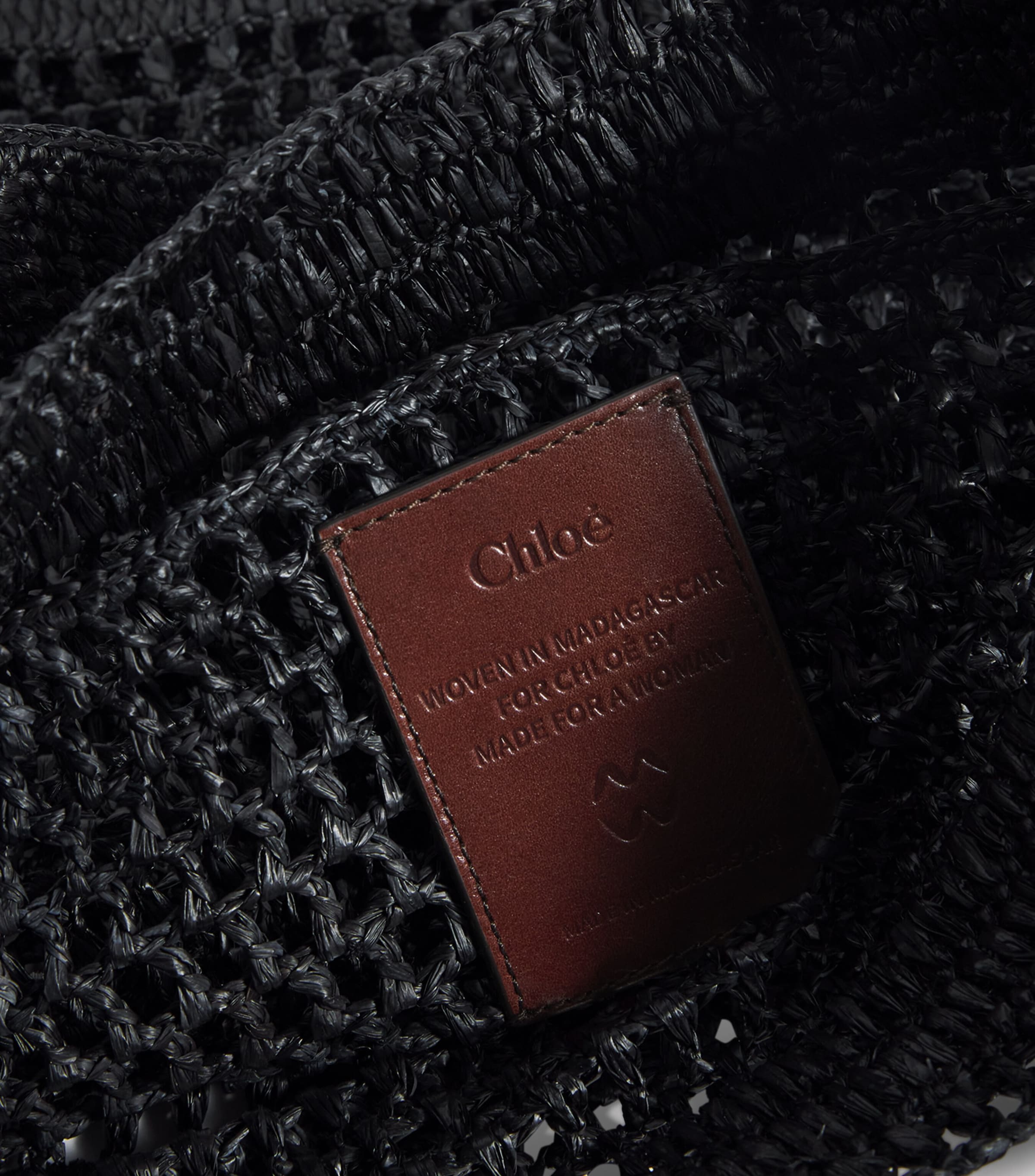Chloé hand-woven Banana Tote Bag 37cm, imported from the UK