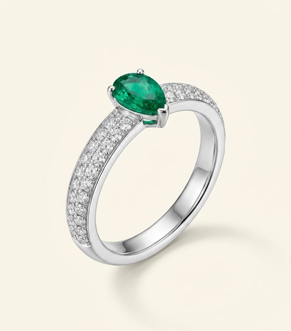 Cartier Panthère de Cartier ring white gold diamond emerald - British product