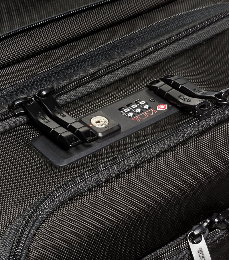 Tumi Alpha 3 tall 4-wheel duffle packing case 86.5cm (British brand)