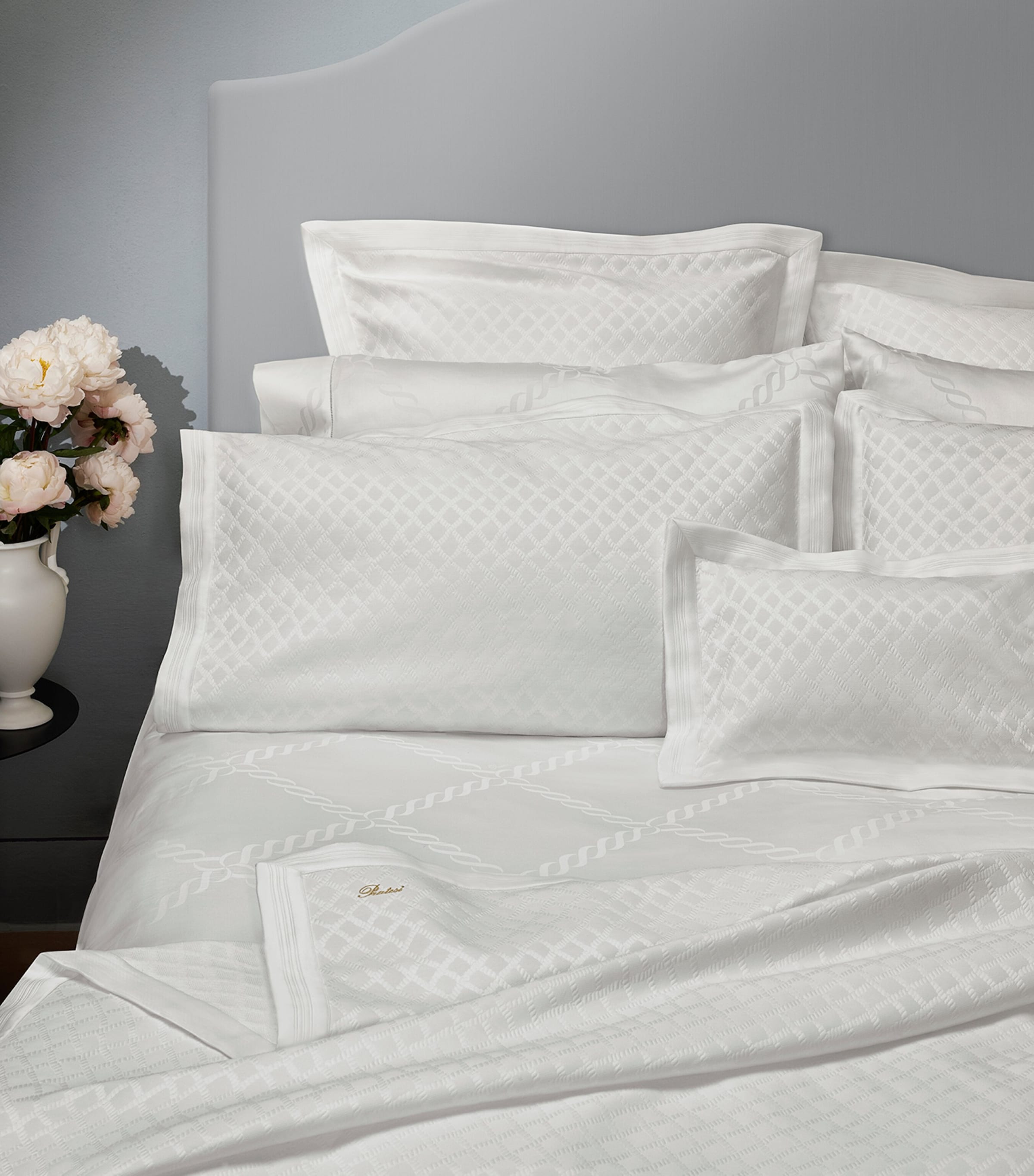 Pratesi Cordone King blanket cover, imported from the UK