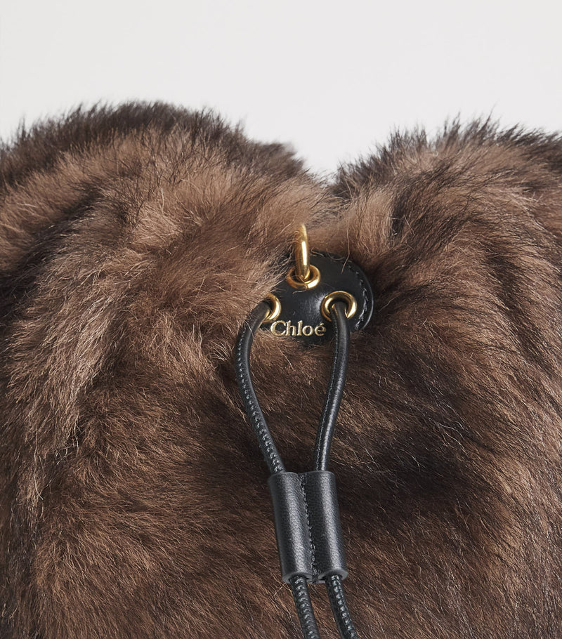 Chloé Shearling Plissé shoulder bag with gold-tone hardware, UK version
