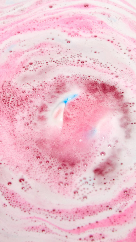 American Cream Bath Bomb