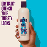 Aussie Shampoo Miracle Moist For Dry and Frizzy Hair 300ml