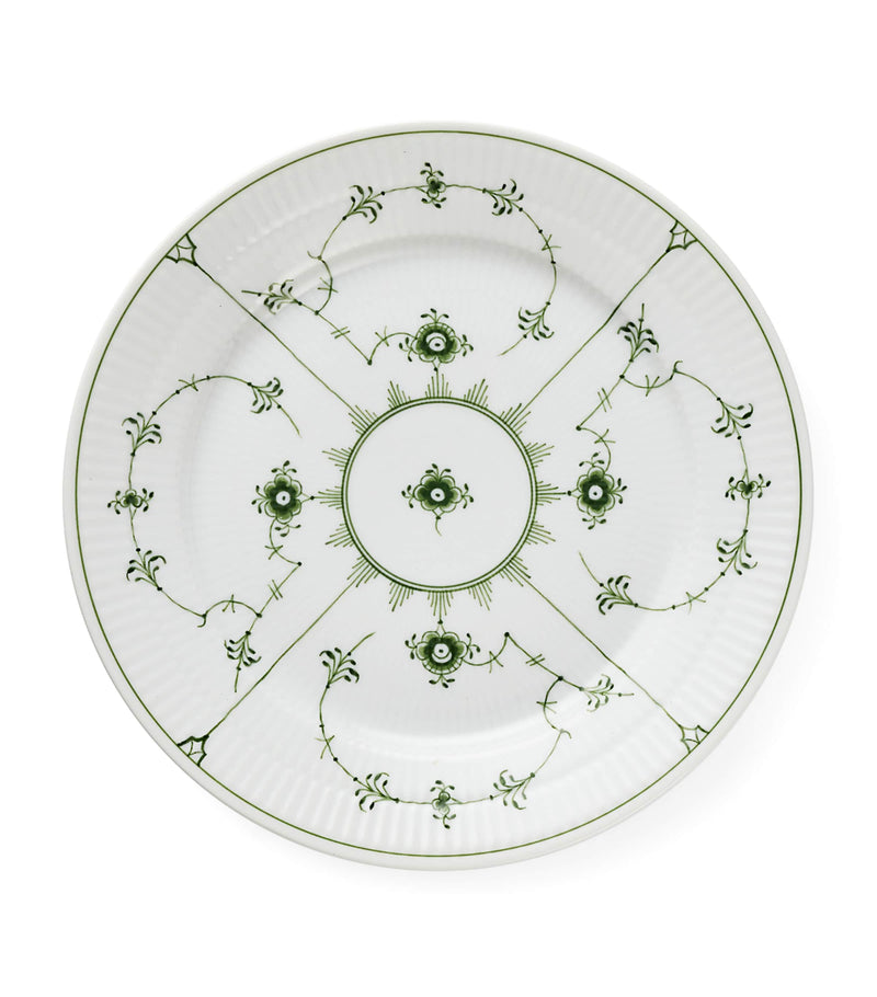 Porcelain Green Fluted Plain Plate (22cm)