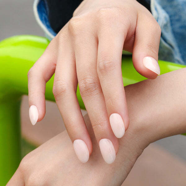 Bluesky rubber base coat Nude Enchantment 10ml, UK version