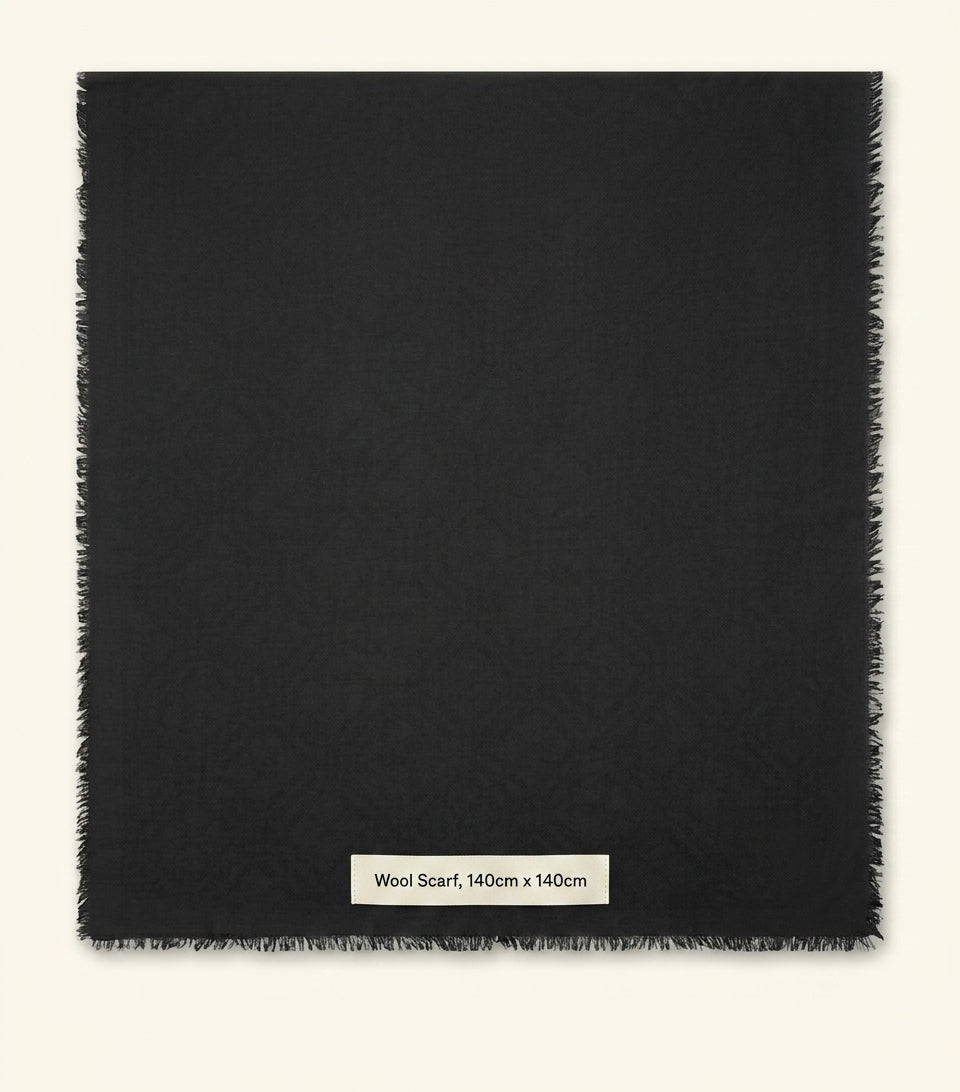 Burberry wool silk check scarf 200x90cm (British brand)