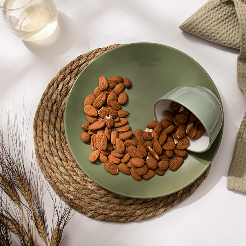 Holland & Barrett organic almonds 200g - British product