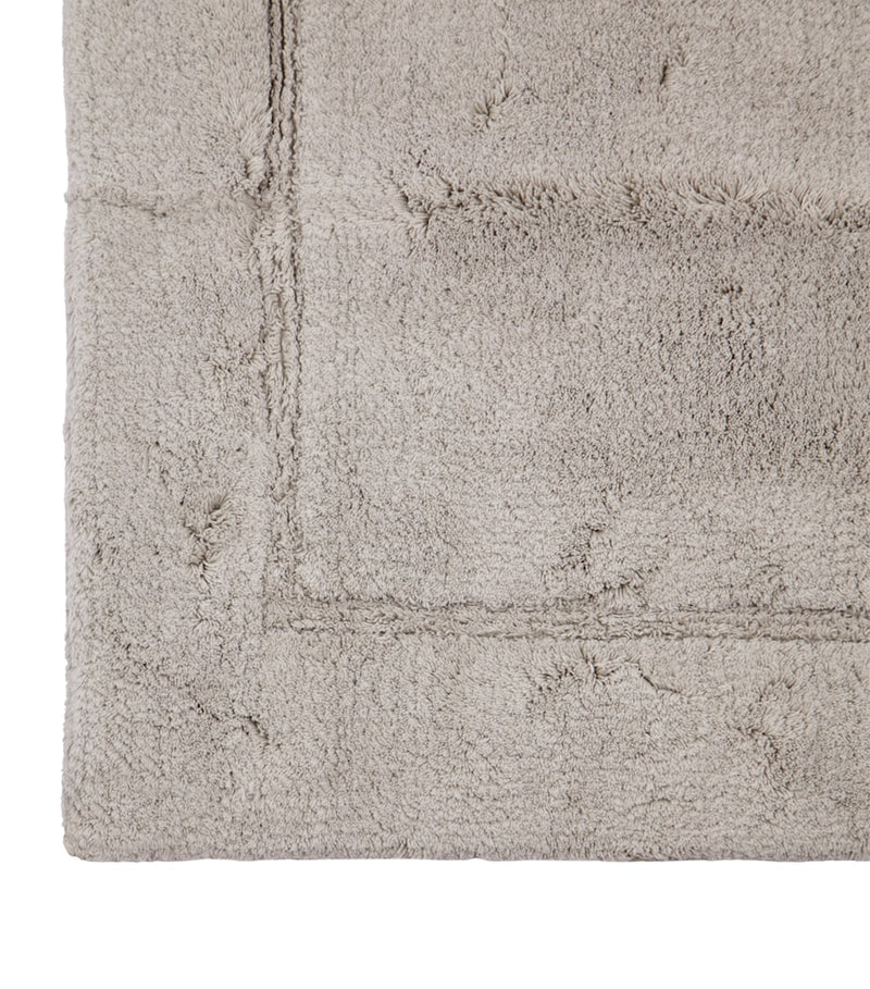 Yves Delorme Prestige square bath mat 60cm x 60cm (British brand)