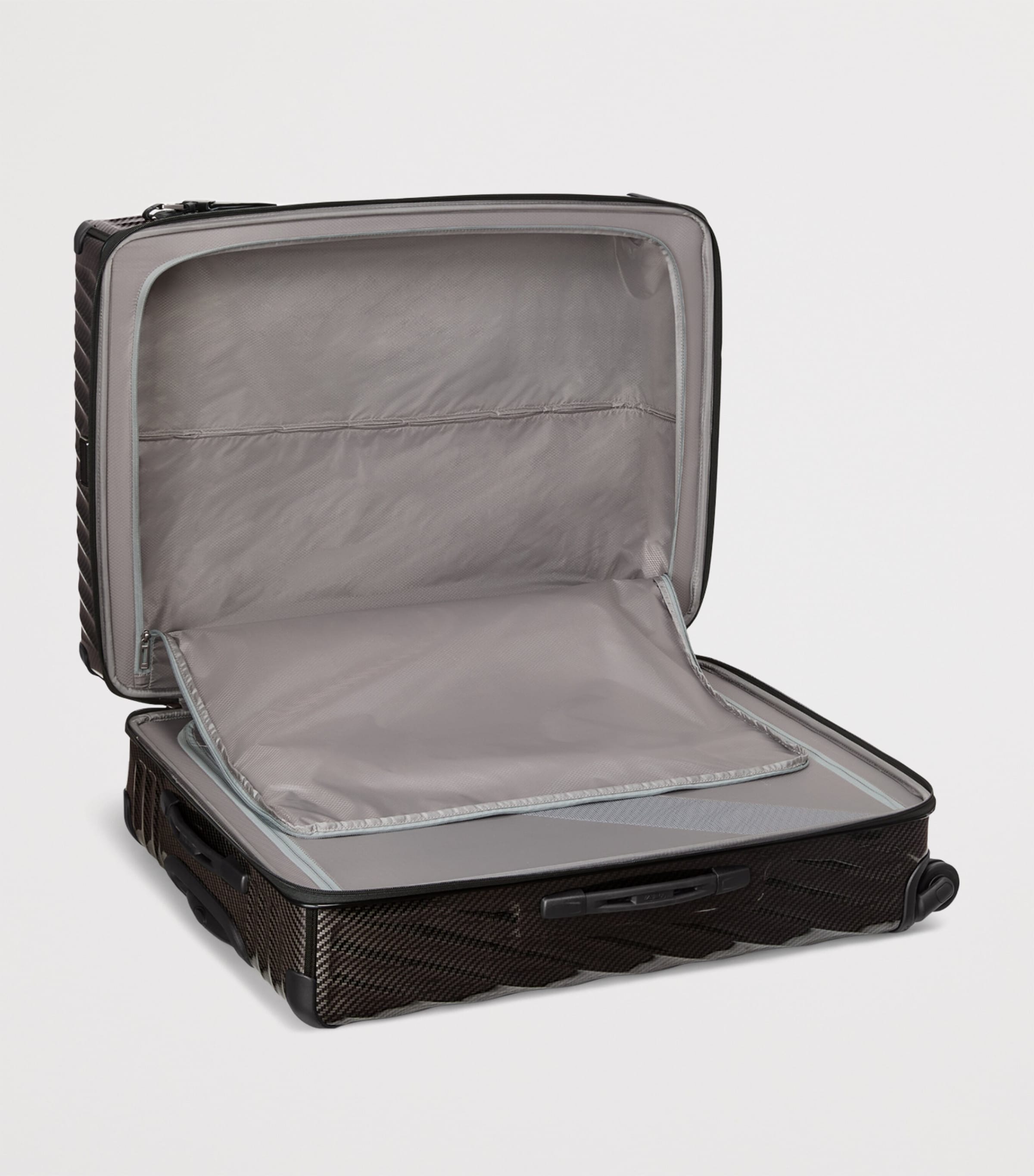Tumi 19 Degree Lite Short Trip Checked Suitcase 66cm (British brand)
