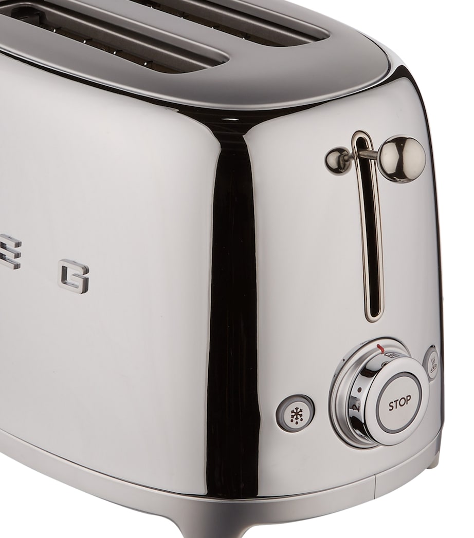 Smeg 2-slice toaster appliance with extra wide slots and crumb tray (British brand)