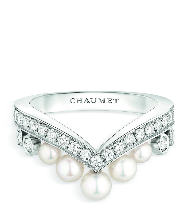 Chaumet white gold diamond pearl ring from the UK - British product