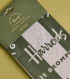 Harrods Housewarming Hamper with tea, coffee, chocolate, and Champagne, UK version