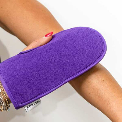 Superdrug Fake Bake In the Buff Exfoliation Mitt Tanning Tool- Kjøp online hos McGrocer