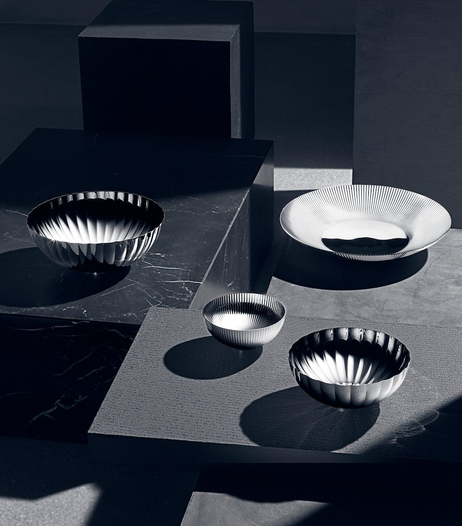 Georg Jensen Bernadette bowl 17.5cm, UK version