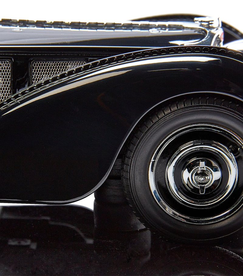 Ralph Lauren 1:18 scale Bugatti 57SC Atlantic Coupe collector's replica, imported from the UK