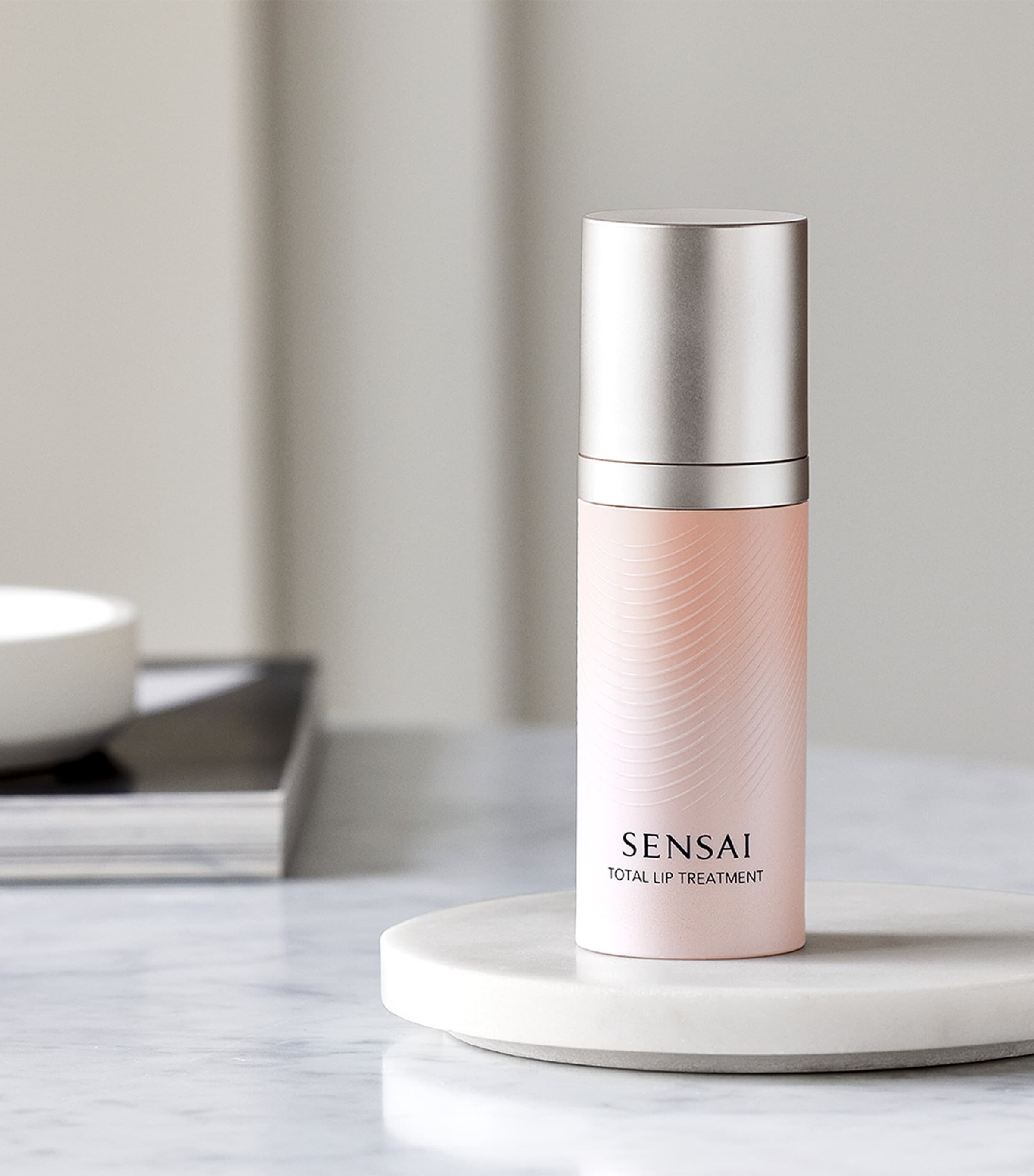 Sensai Total Lip Treatment 15ml (British brand)