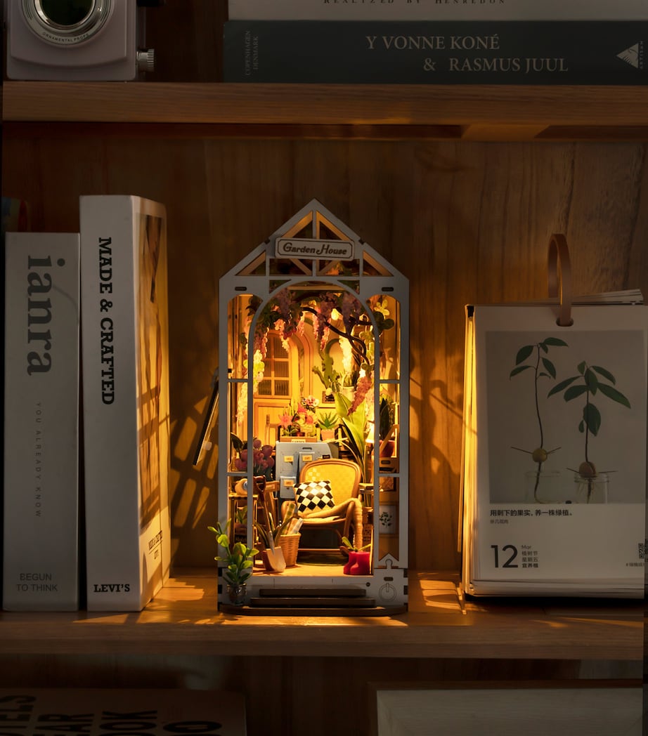 Robotime Wooden Flower House Booknook kit, imported from the UK