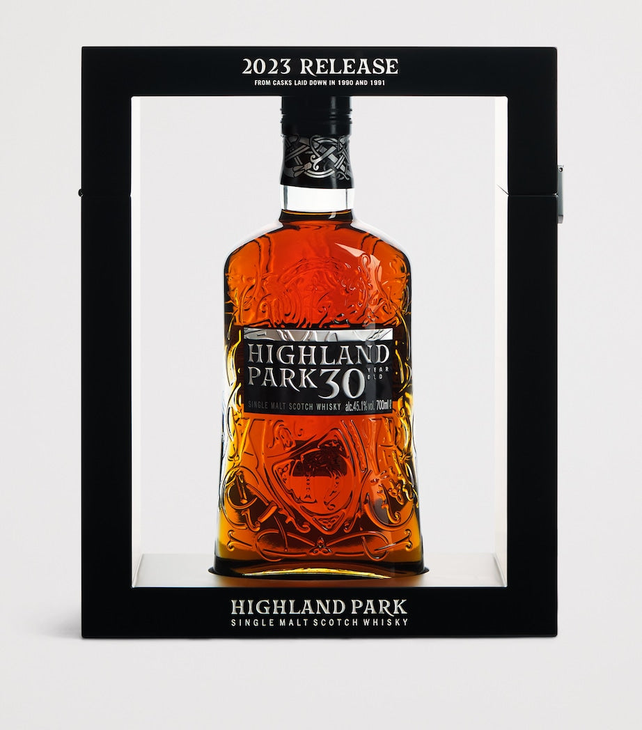 Highland Park 30-Year-Old Single Malt Scotch Whisky 70cl, UK version