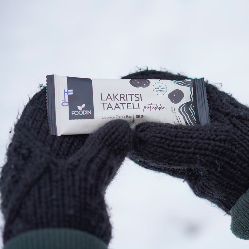 Licorice Date Bars 18 pack 35g each, UK version