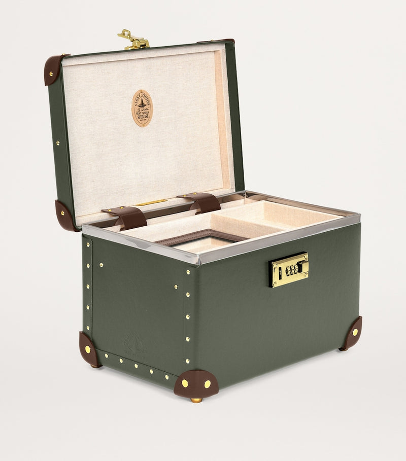 Globe-Trotter Centenary vanity case 24cm, UK version