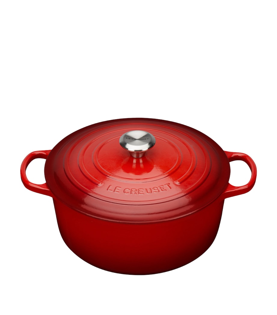 Le Creuset round casserole dish 24cm, UK version