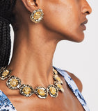 Boucles d'oreilles clipuchsia florales Carolina Herrera, version Royaume-Uni