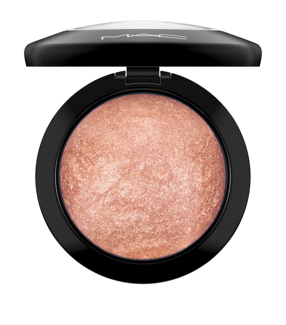 MAC Mineralize Skinfinish powder, imported from the UK