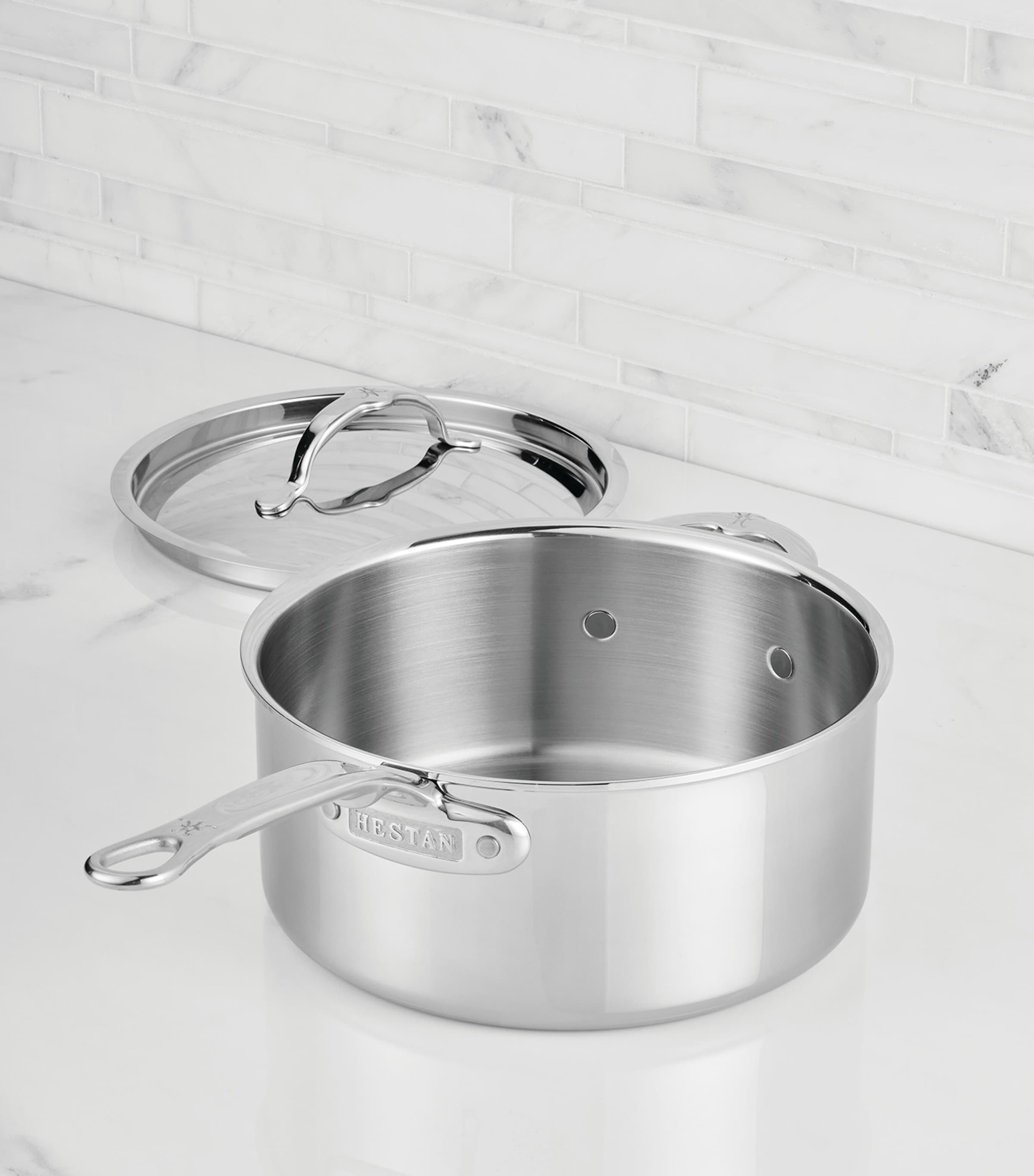 Hestan ProBond Luxe covered saucepan 22cm, UK version